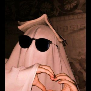 Geral é amigo 👻